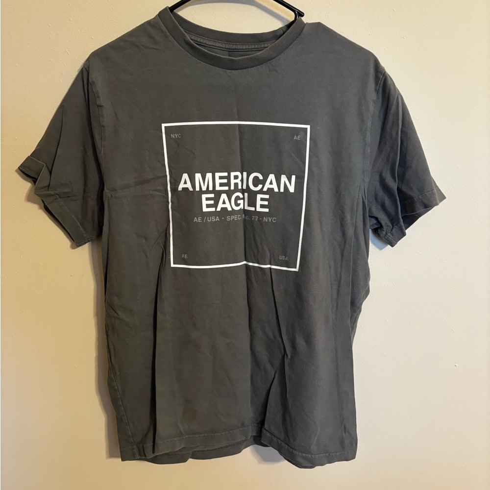 American eagle tshirt